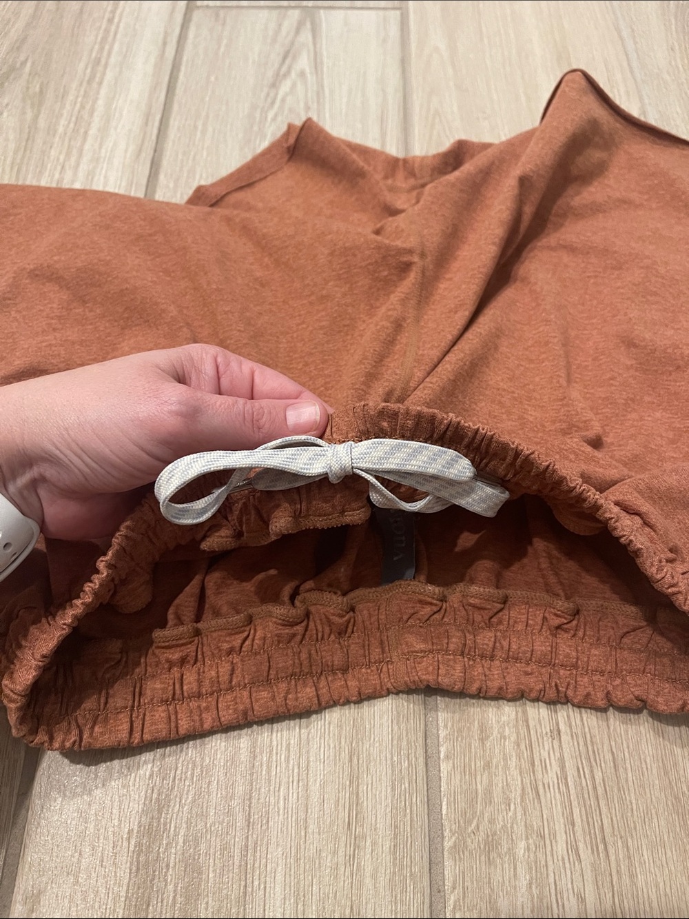 Vuori Boyfriend Dreamknit Mid Rise Lounge Shorts 3.5” Palo Santo Sz S VW3007 - Picture 6 of 11